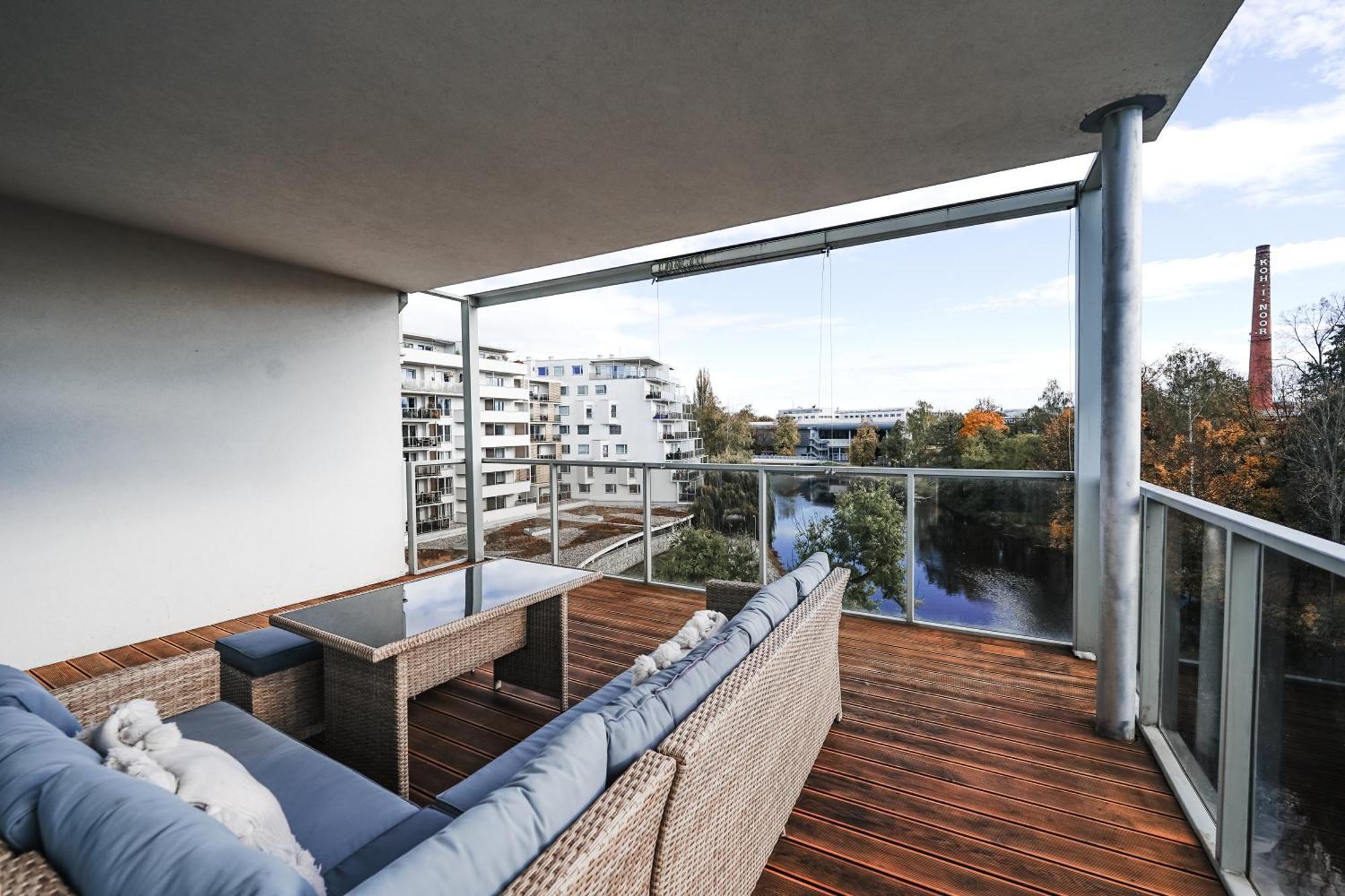 Riverside Apartments Ceske Budejovice Exterior photo